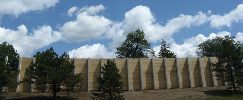 Noise abatement wall in Mpls, MN.